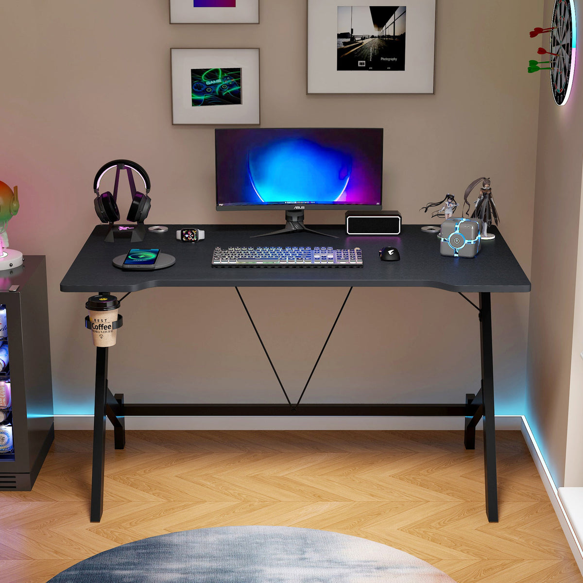 Gaming-Schreibtisch 110 cm mit Getränkehalter und Kabeldurchlass